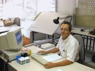 Fotografía de Abelardo López en gabinete